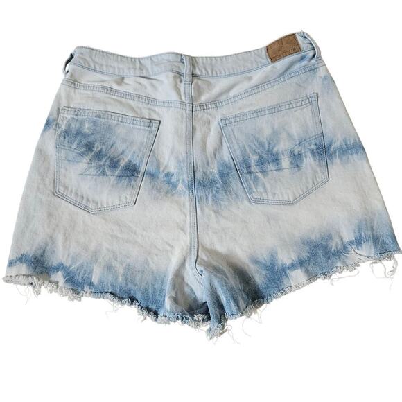 American Eagle AE Highest rise Mom shorts 12 - Picture 2 of 8
